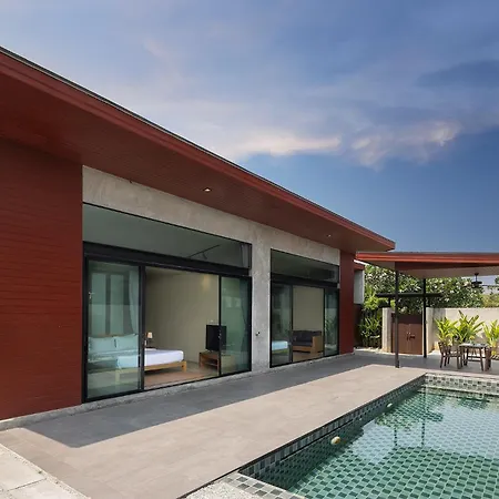 Sea Two Pool Villa Resort Pattaya